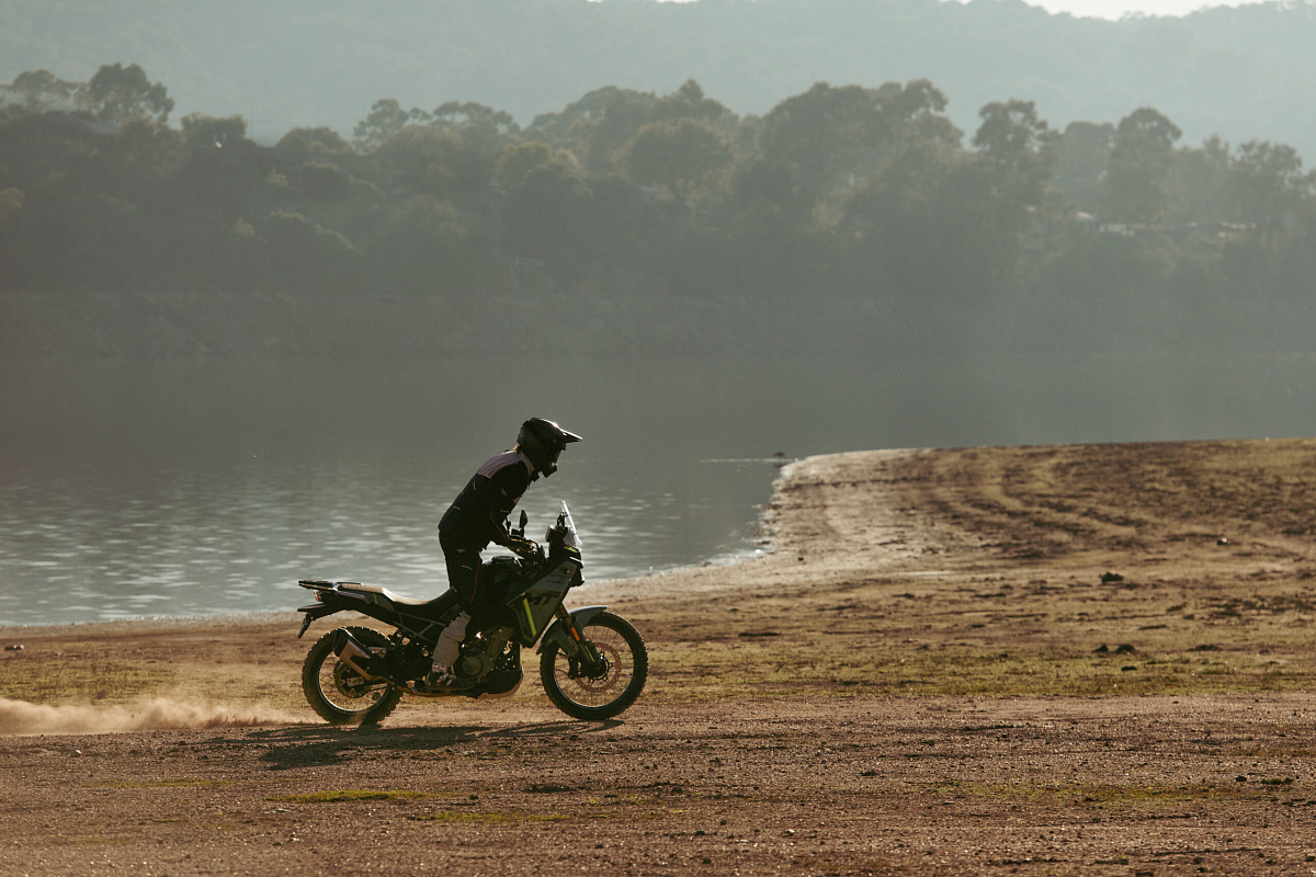 CFMOTO 450MT Sport (ABS)