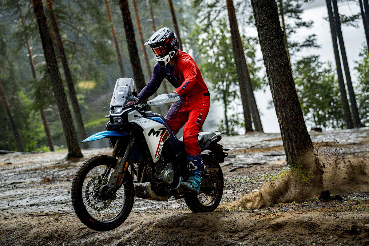 CFMOTO 450MT Sport (ABS)