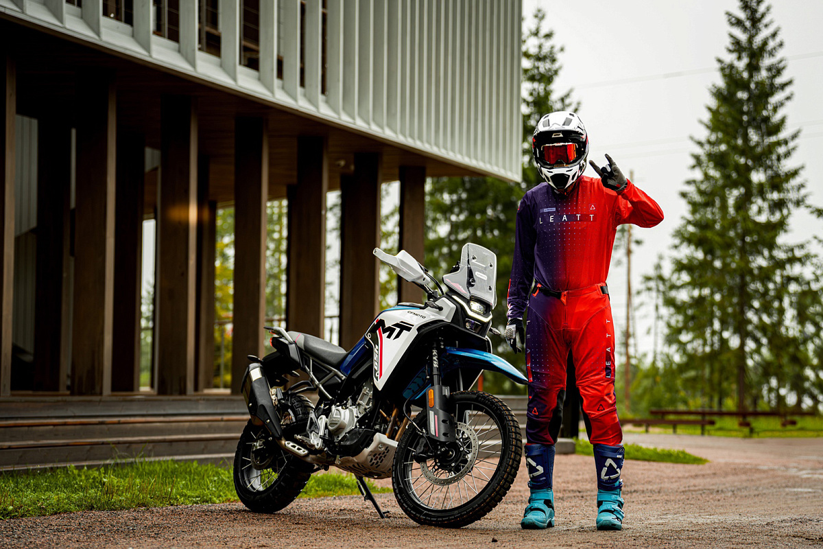 CFMOTO 450MT Sport (ABS)
