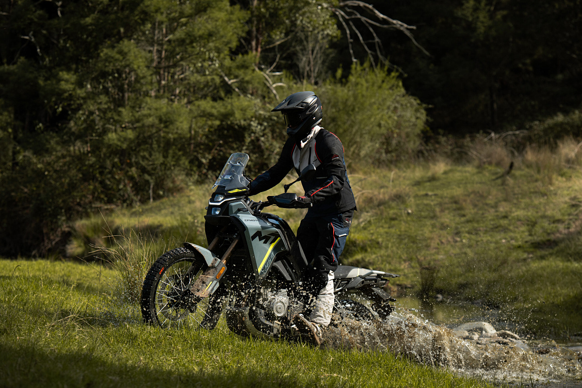 CFMOTO 450MT Sport (ABS)